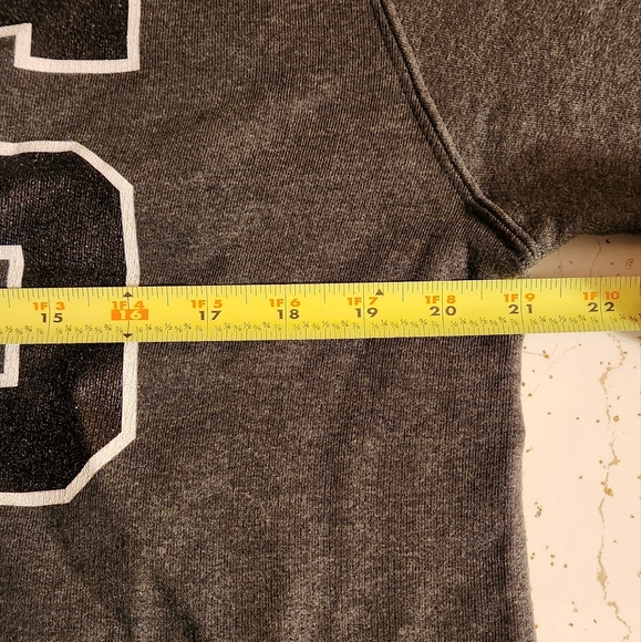 NWT Buffalo Bills Dalton Kincaid 86 Hoodie Charcoal Med - Picture 4 of 7